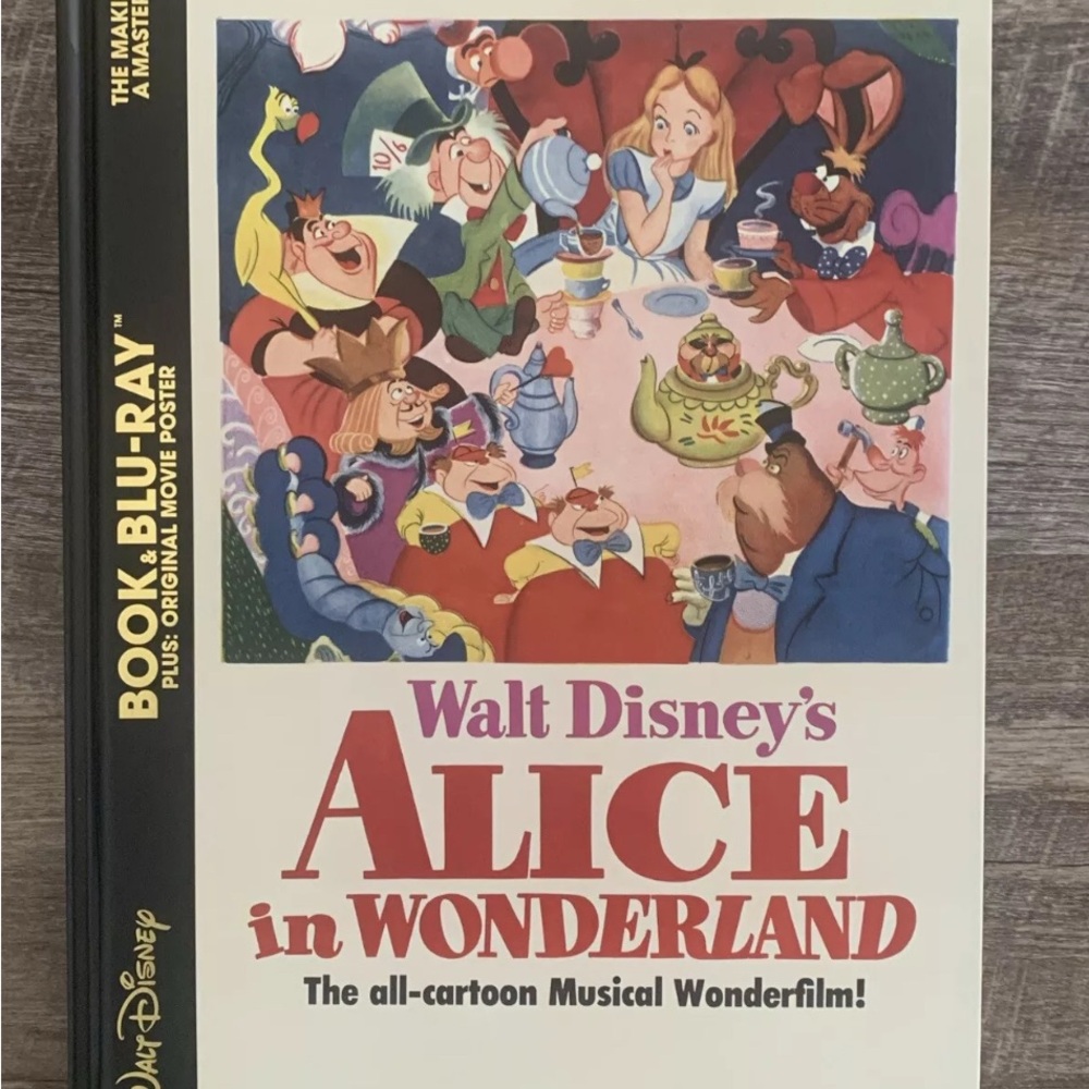 Disney Alice in Wonderland Book Blu-Ray - Multicolor